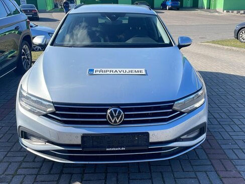 Volkswagen Passat Kombi 2,0 l 110 kw
