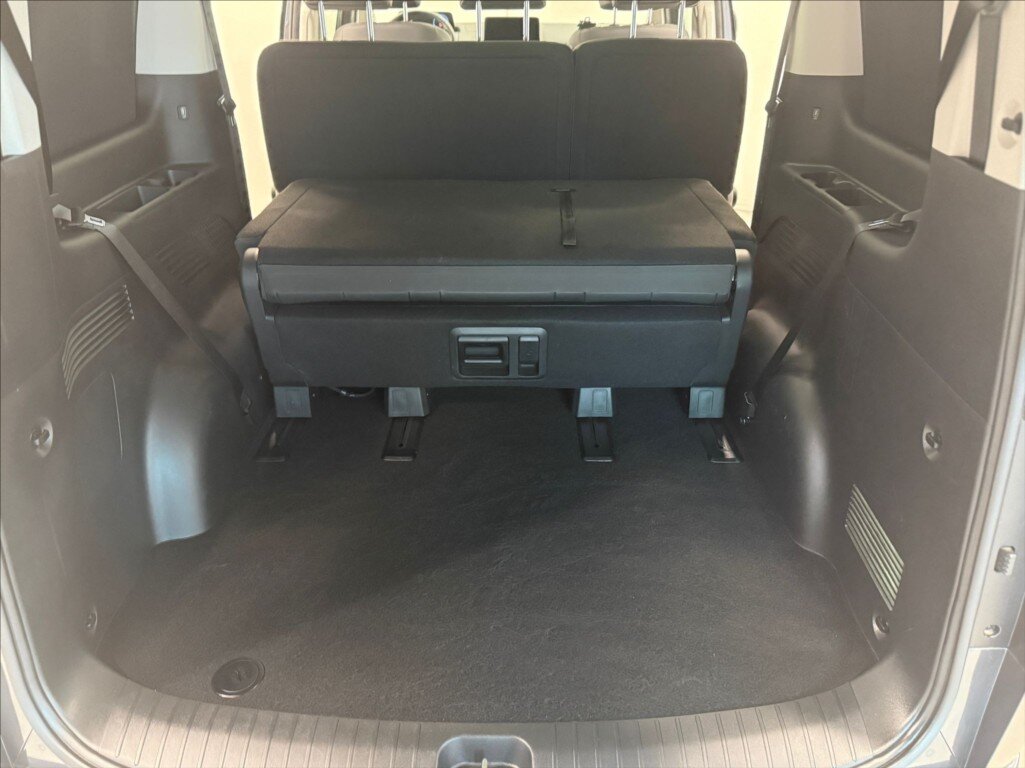 Hyundai Staria MPV 2,2 l 130 kw