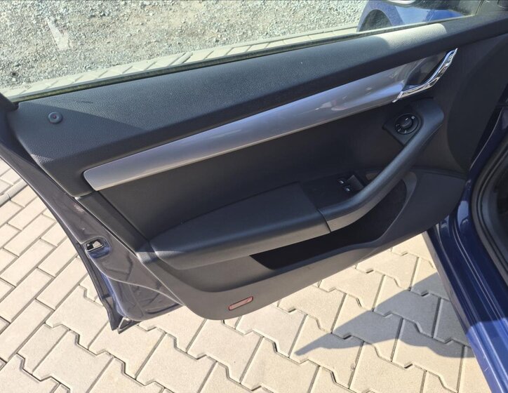 Škoda Octavia Sedan / Limuzína 1,4 l 81 kw