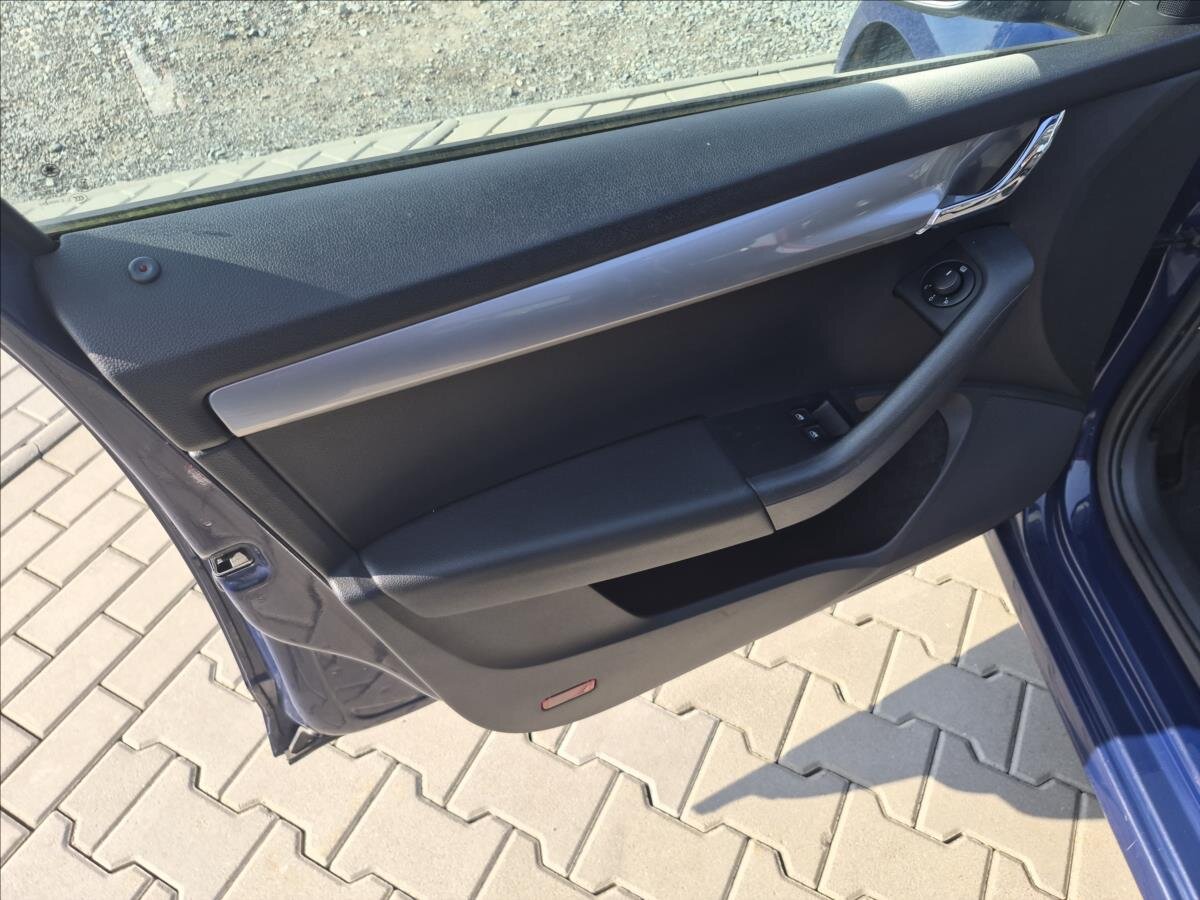 Škoda Octavia Sedan / Limuzína 1,4 l 81 kw