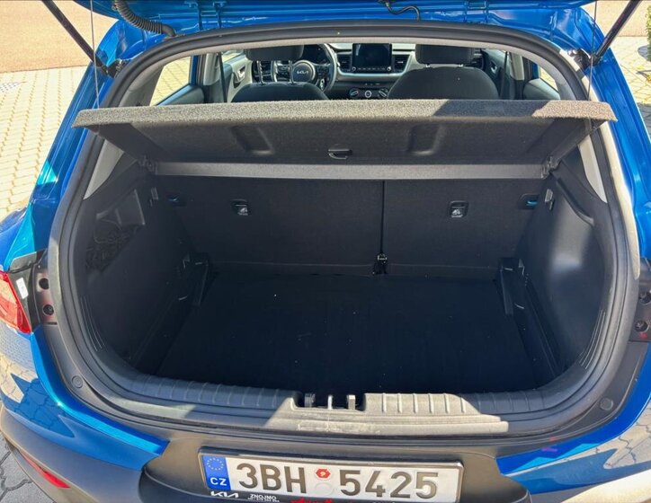 KIA Stonic Kombi 1,2 l 61 kw