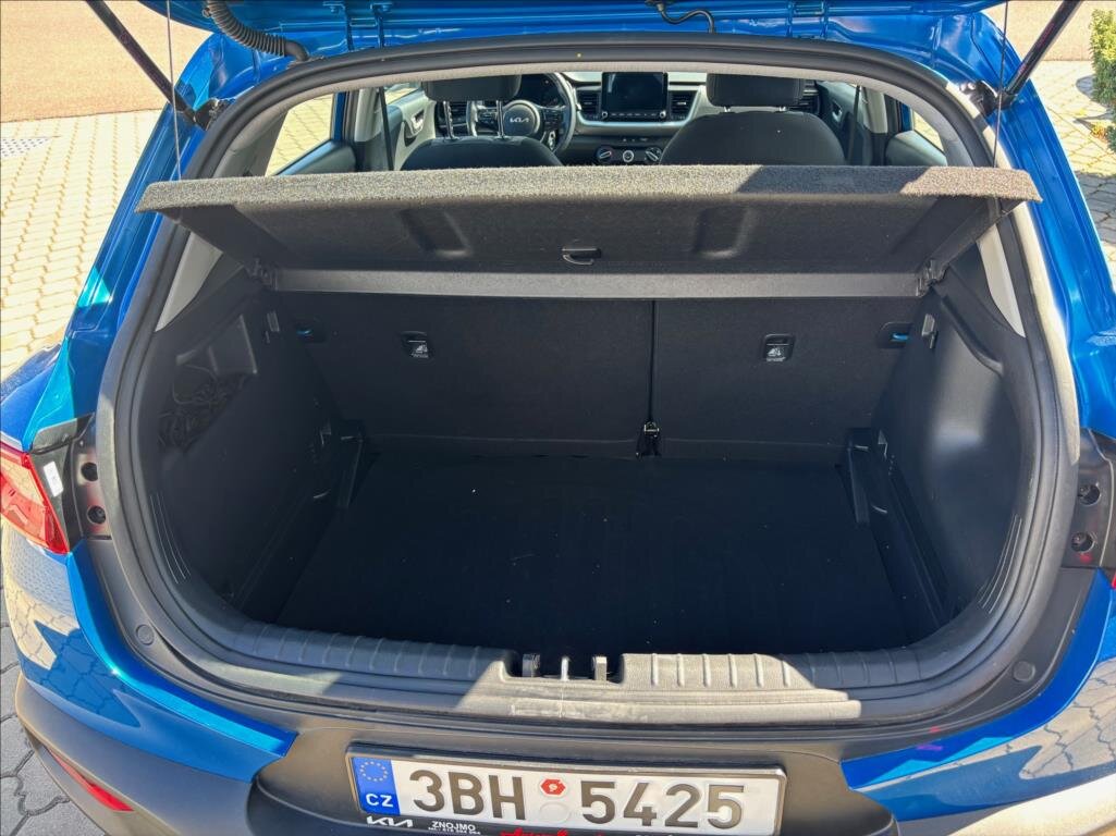 KIA Stonic Kombi 1,2 l 61 kw