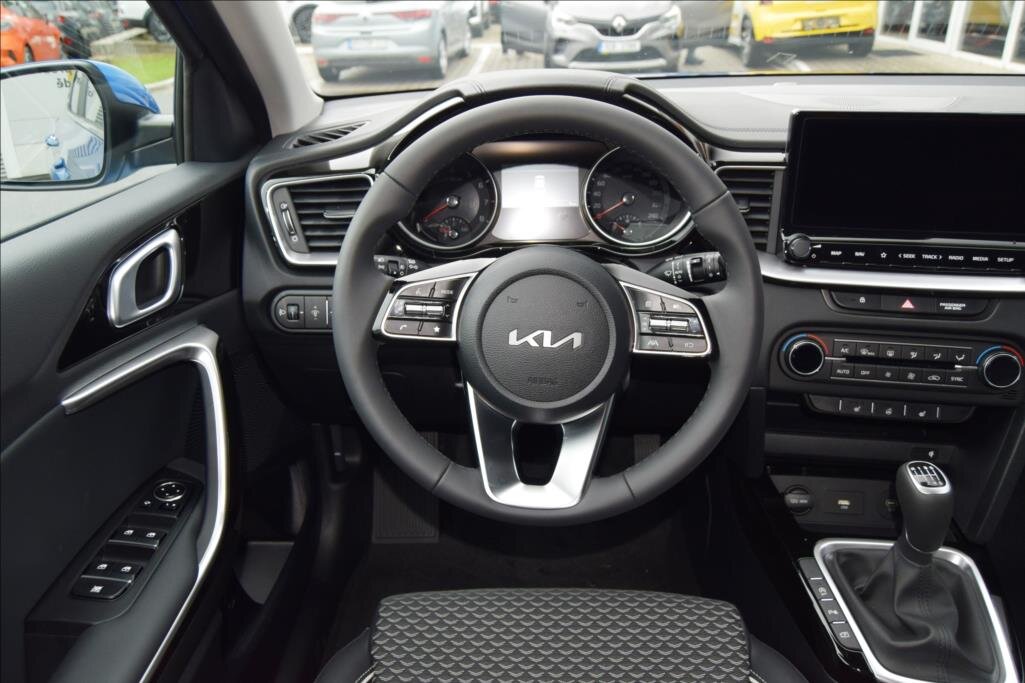 KIA XCeed SUV / Terénní 998,0 84 kw