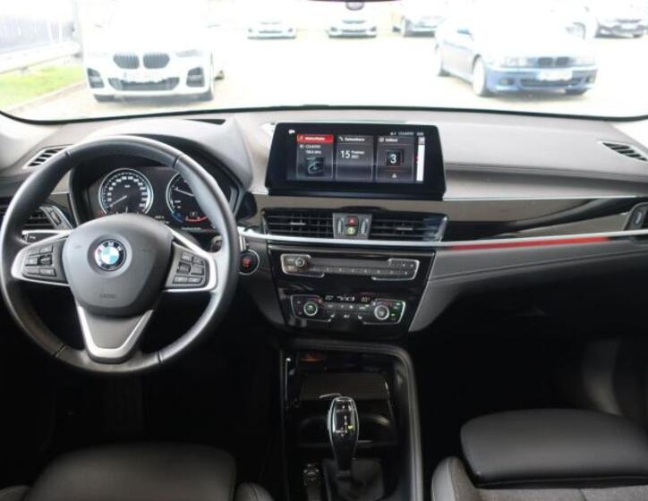 BMW X1 9