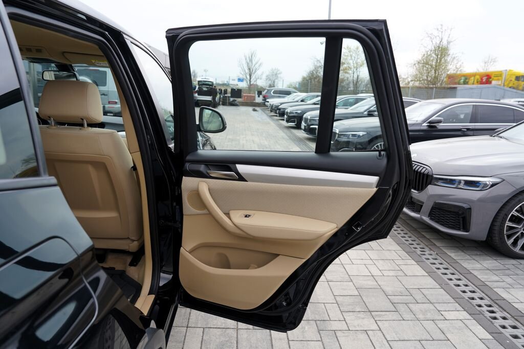 BMW X3 SUV / Terénní 2,0 l 110 kw