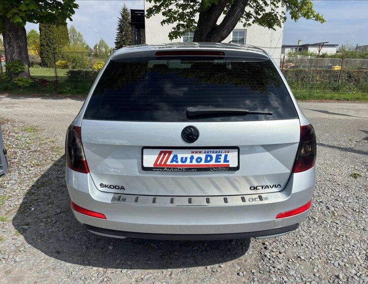 Škoda Octavia Kombi 1,6 l 77 kw
