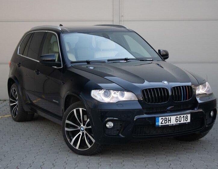 BMW X5 SUV / Terénní 3,0 l 225 kw