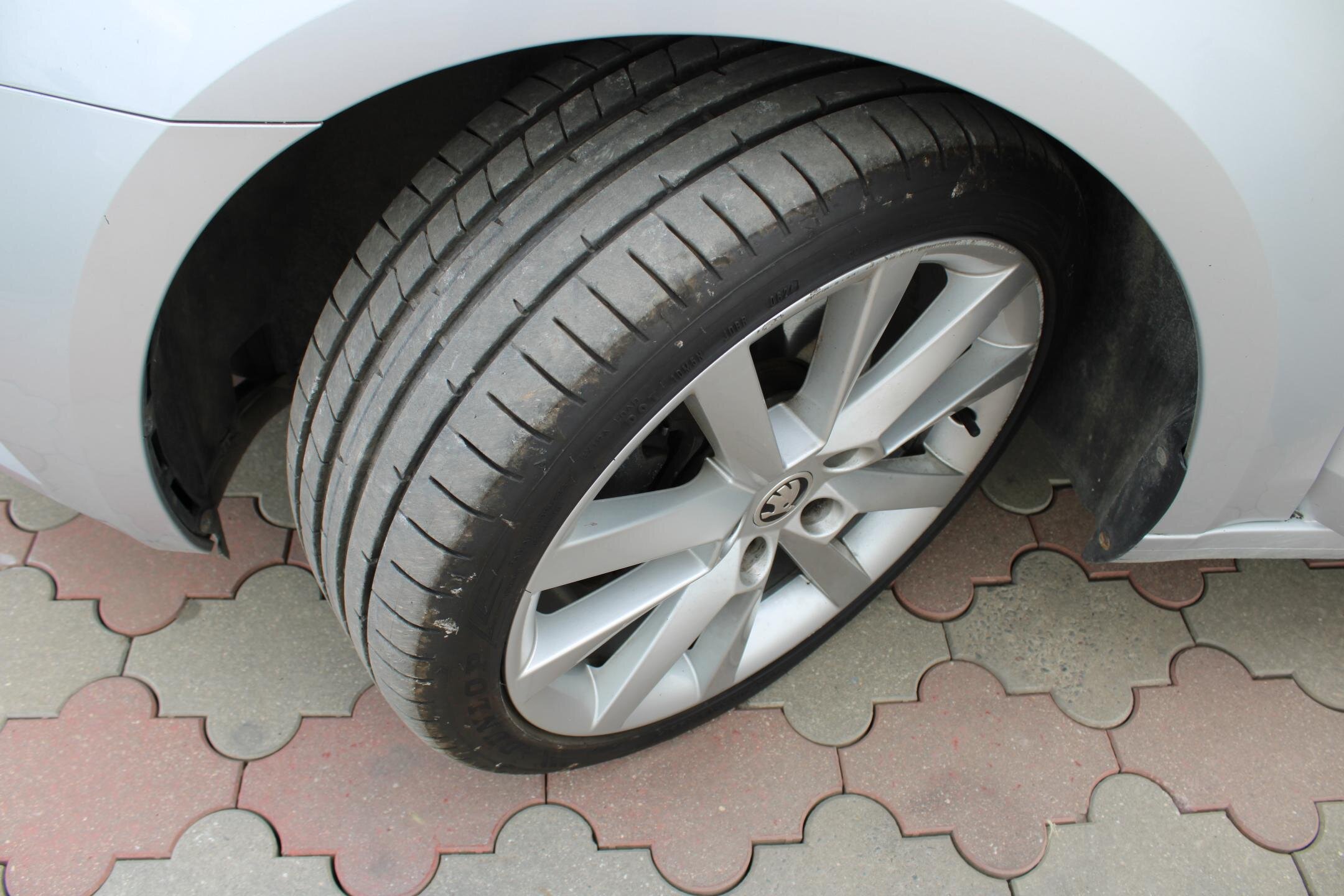 Škoda Octavia Kombi 2,0 l 110 kw