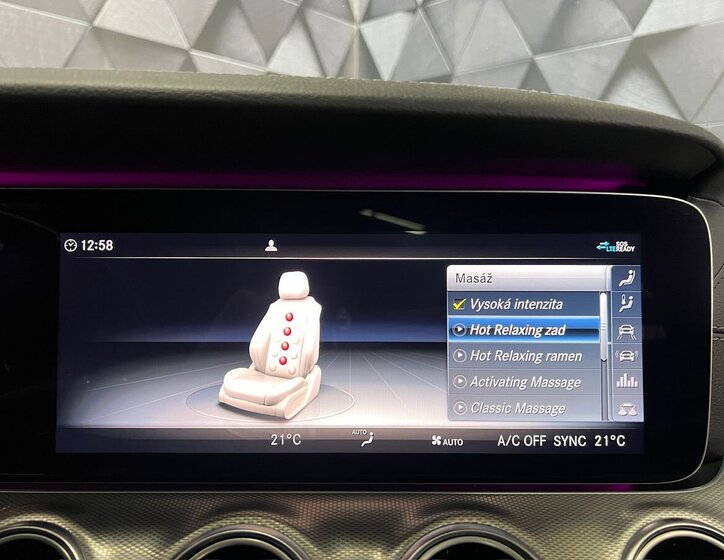 Mercedes-Benz Třídy E 16