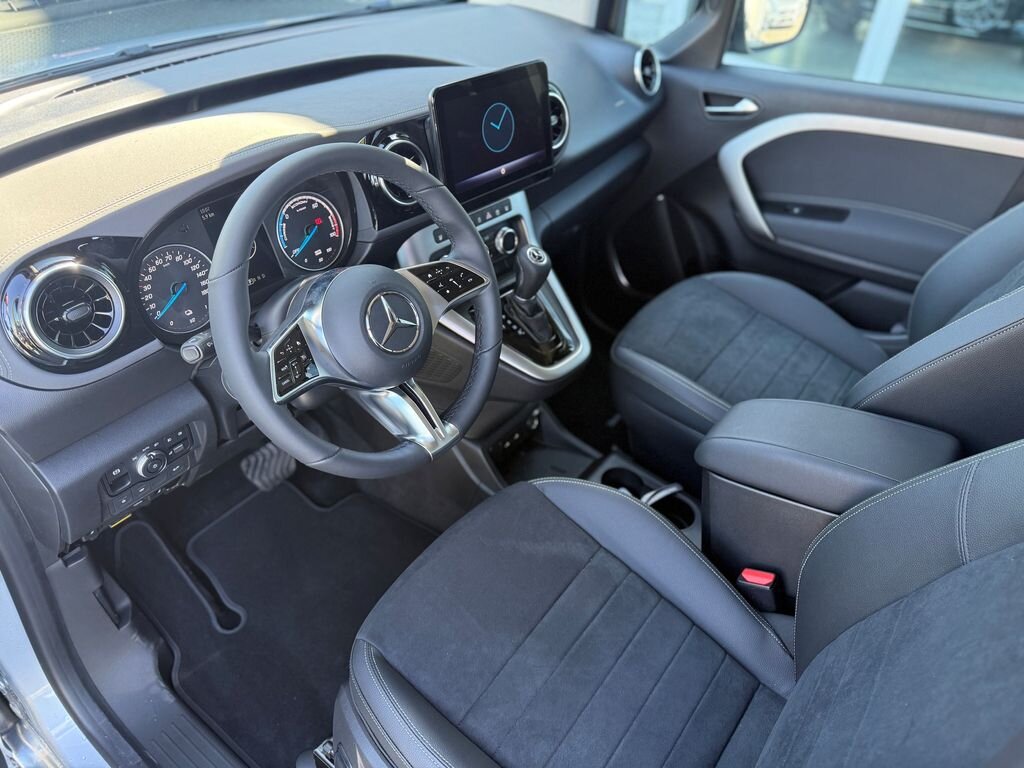 Mercedes-Benz Ostatní Ostatní 0,0 90 kw