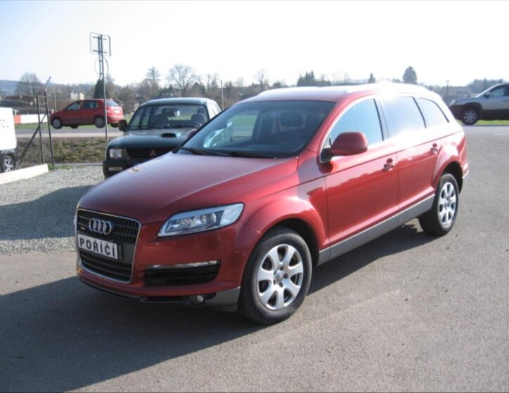 Audi Q7 SUV / Terénní 3,0 l 171 kw