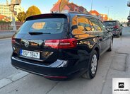 Volkswagen Passat Kombi 2,0 l 110 kw