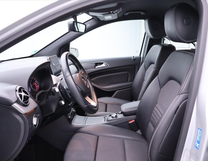 Mercedes-Benz Třídy B MPV 1,5 l 80 kw