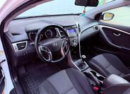 Hyundai i30 13