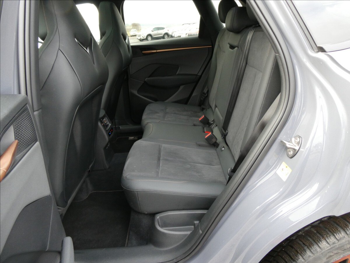 Cupra Terramar SUV / Terénní 2,0 l 195 kw