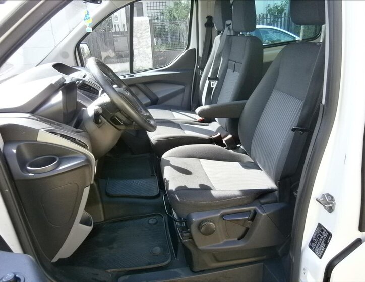 Ford Transit Custom Kombi 2,2 l 114 kw