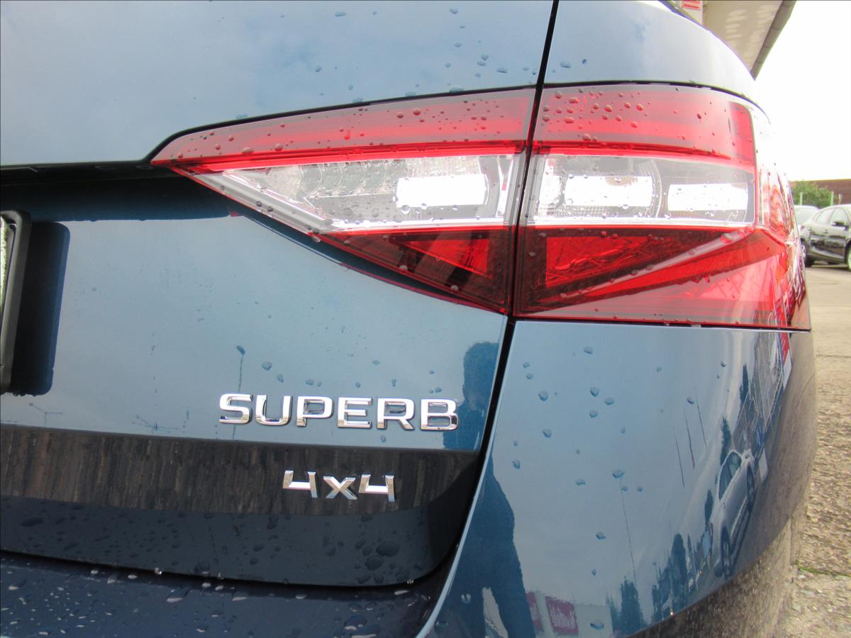 Škoda Superb Kombi 2,0 l 140 kw