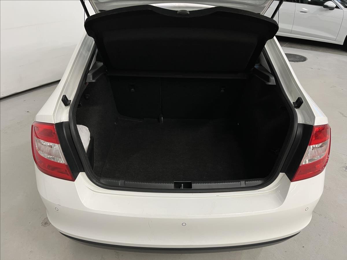 Škoda Rapid Liftback 1,2 l 66 kw