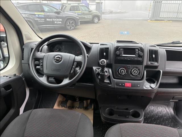 Opel Movano Skříň 2,2 l 103 kw