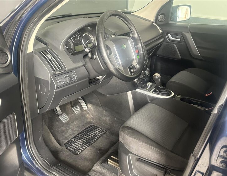 Land Rover Freelander 9