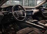 Audi e-tron Kombi 0,0 230 kw