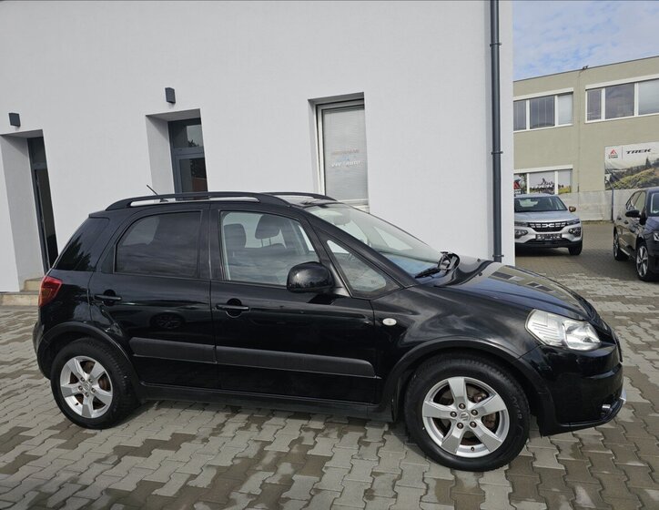 Suzuki SX4 Hatchback 1,6 l 88 kw