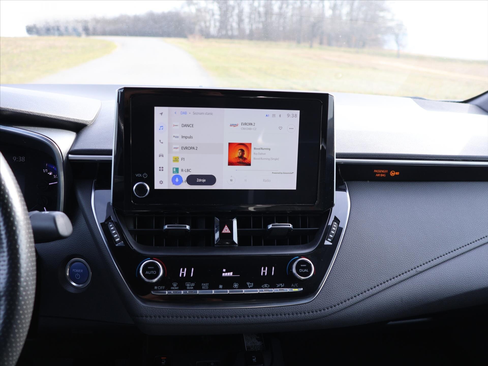 Toyota Corolla Sedan / Limuzína 1,8 l 72 kw