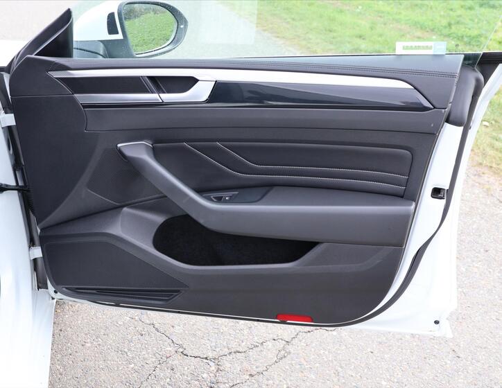 Volkswagen Arteon 13