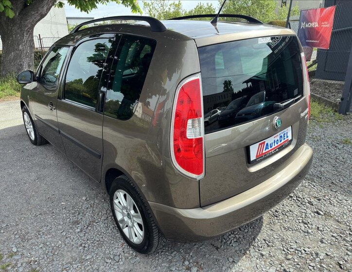 Škoda Roomster MPV 1,2 l 63 kw