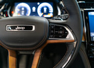 Jeep Grand Cherokee 22