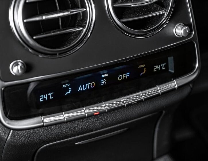 Mercedes-Benz Třídy S 18