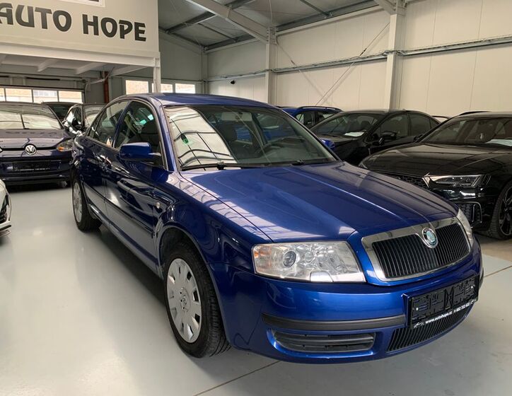 Škoda Superb 1