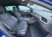 Opel Insignia Kombi 2,0 l 128 kw