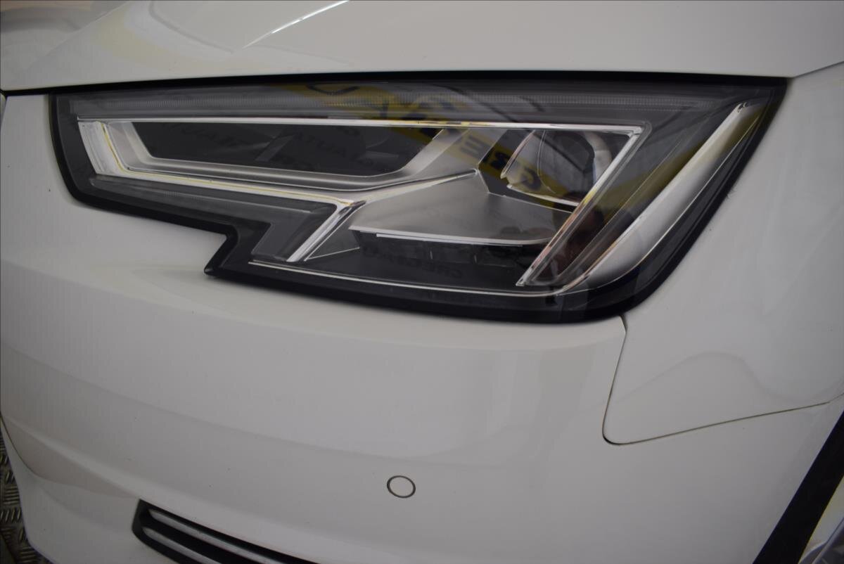 Audi A4 Sedan / Limuzína 2,0 l 140 kw