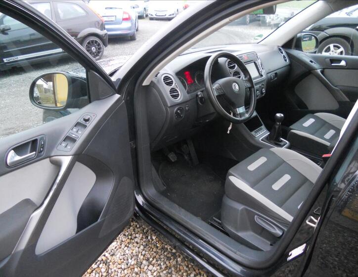 Volkswagen Tiguan 11