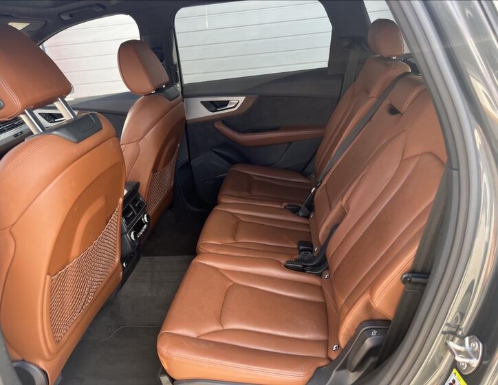 Audi SQ7 SUV / Terénní 4,0 l 320 kw