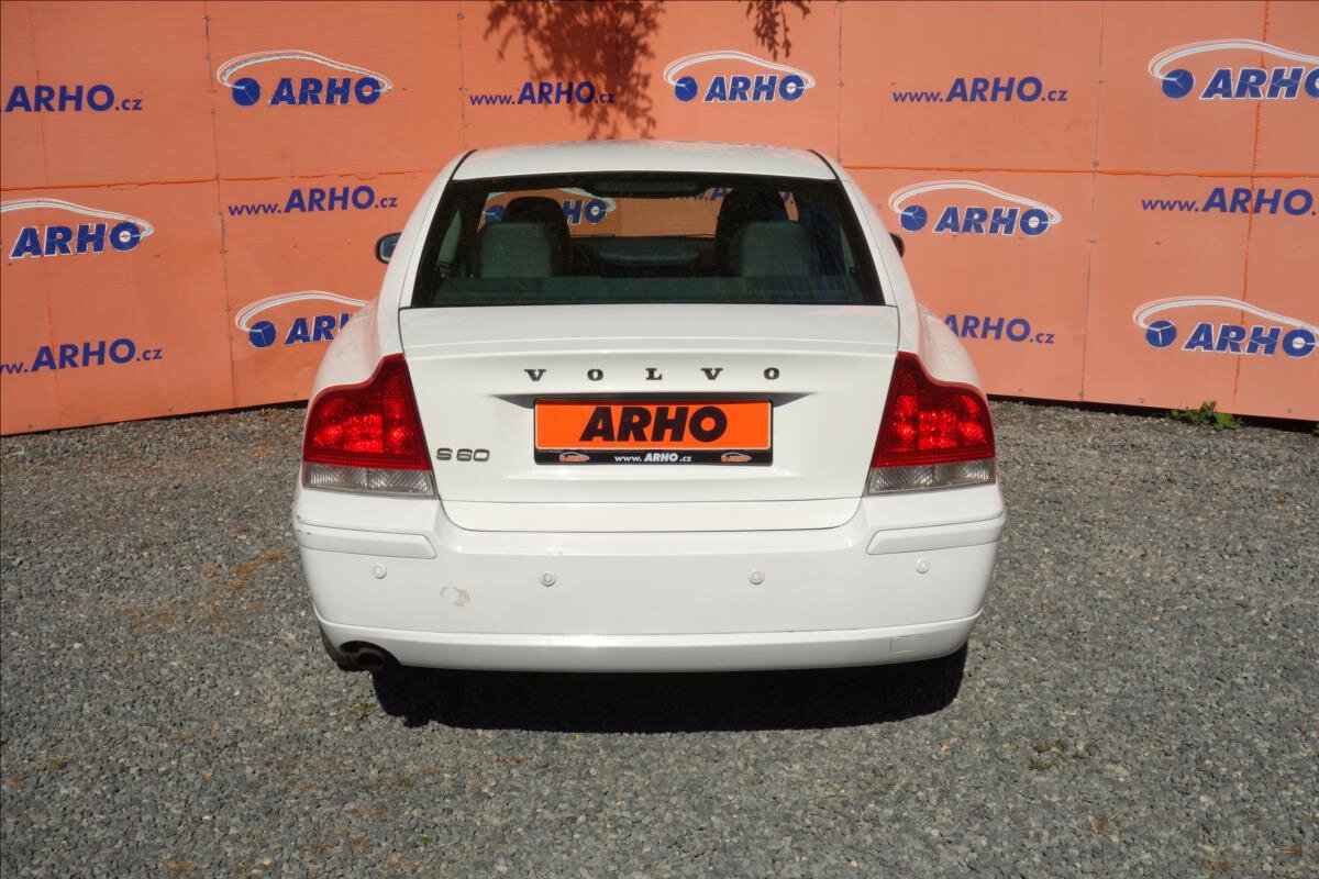 Volvo S60 Sedan / Limuzína 2,4 l 93 kw
