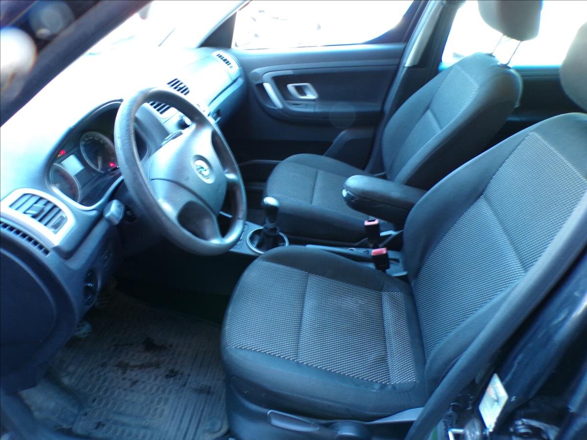 Škoda Roomster Kombi 1,4 l 63 kw