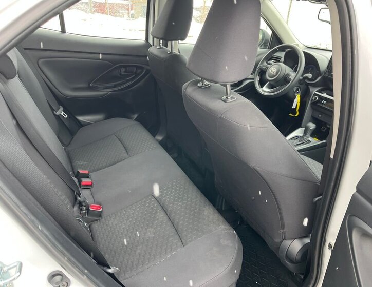 Toyota Yaris Cross SUV 1,5 l 68 kw