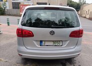 Volkswagen Sharan Kombi 2,0 l 103 kw
