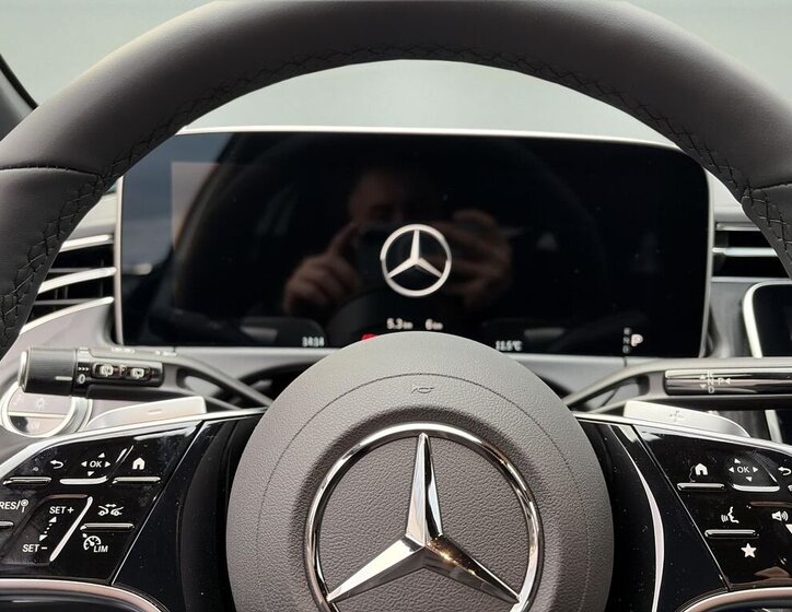 Mercedes-Benz Třídy E 10