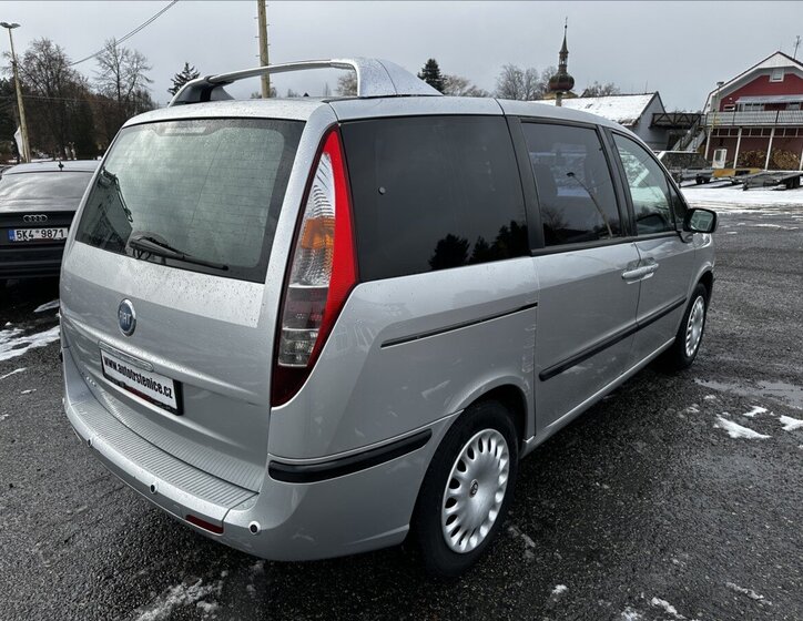 Fiat Ulysse MPV 2,0 l 100 kw