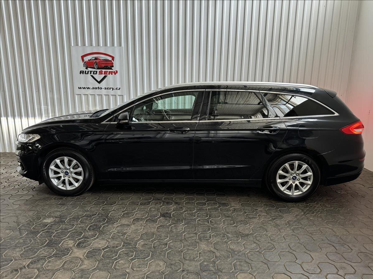Ford Mondeo Kombi 1,5 l 121 kw