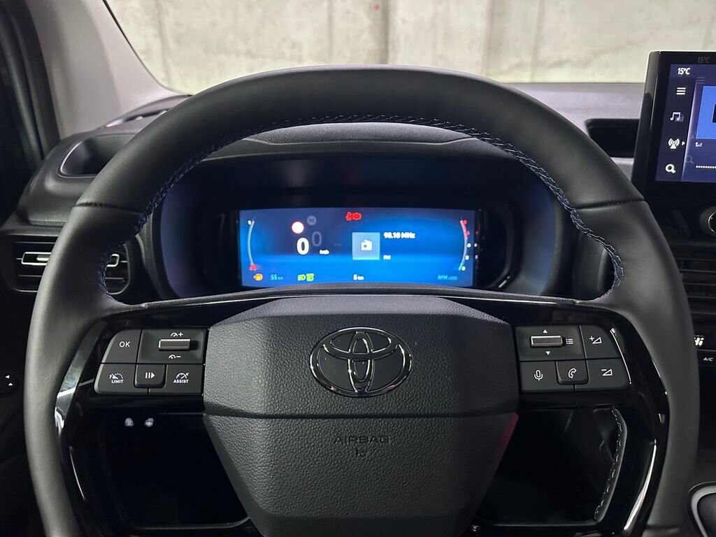 Toyota ProAce City Verso MPV 1,5 l 96 kw