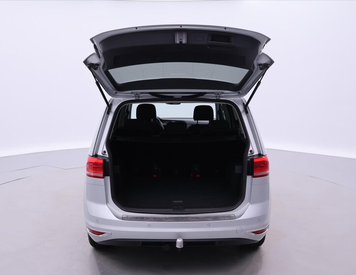 Volkswagen Touran Kombi 1,6 l 85 kw