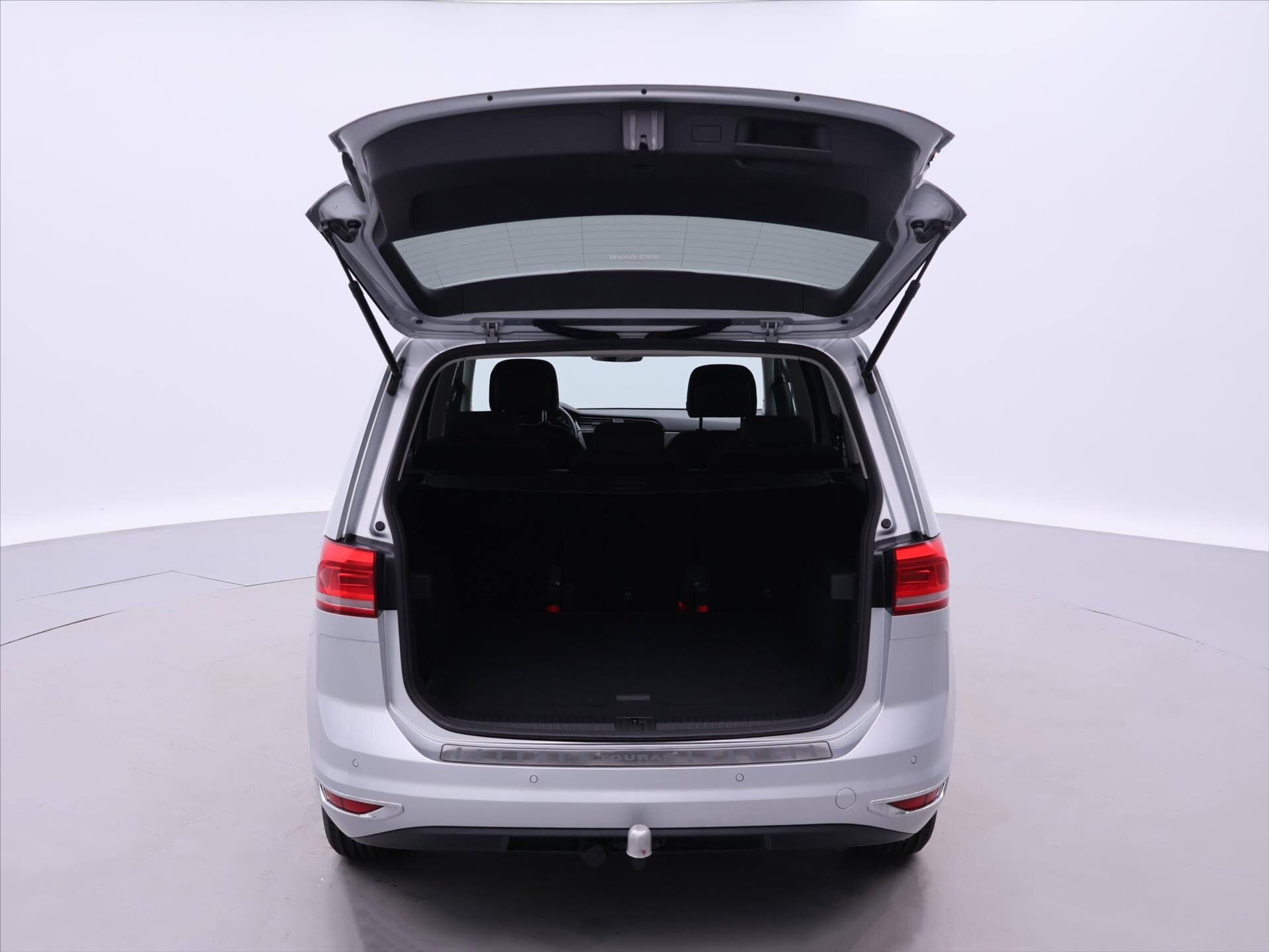 Volkswagen Touran Kombi 1,6 l 85 kw