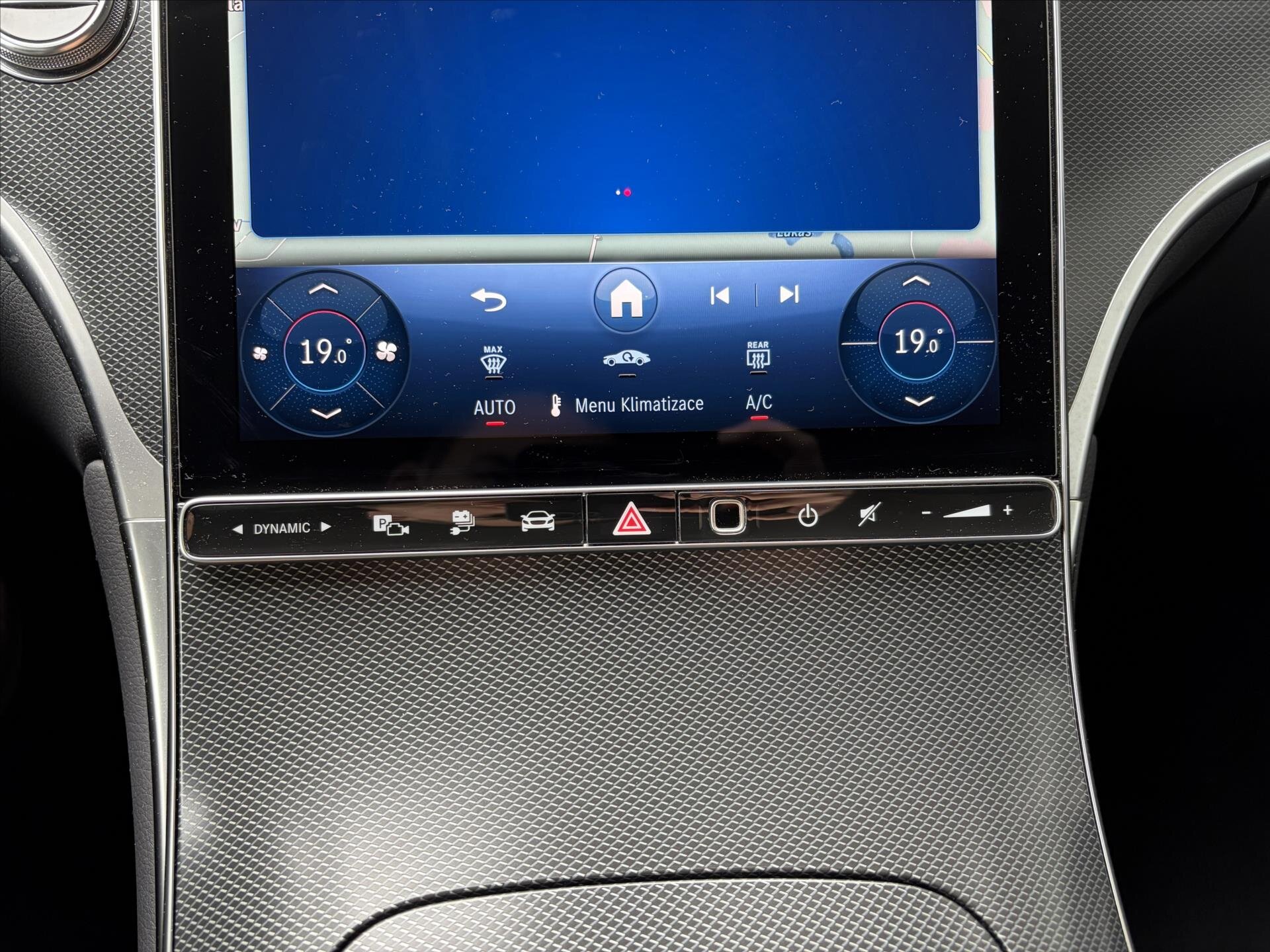 Mercedes-Benz GLC SUV / Terénní 2,0 l 145 kw