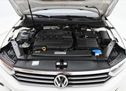 Volkswagen Passat 9
