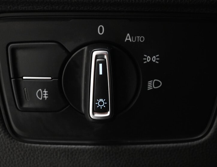 Volkswagen Passat Kombi 1,4 l 115 kw