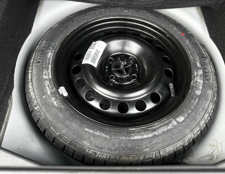 Opel Meriva MPV 1,6 l 77 kw